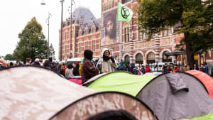 ‘UvA-studenten schaden de groene zaak door straten te blokkeren’