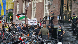 Teruglezen | Demonstratie voorbij, protest rustig en zonder geweld verlopen