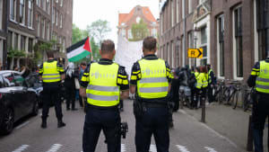 Police at pro-Palestine demonstration at Binnengastterrein UvA in May this year.