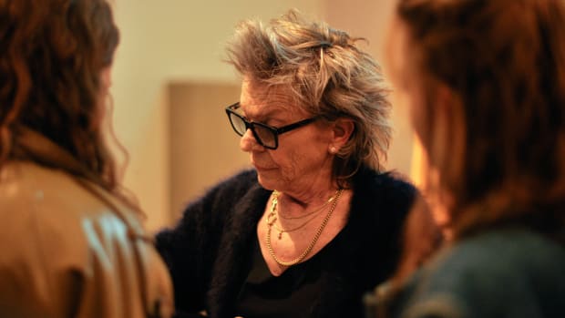 Connie Palmen: &lsquo;Ik ben er niet meer trots op dat ik zwart-wit ben, ik werk eraan&rsquo;
