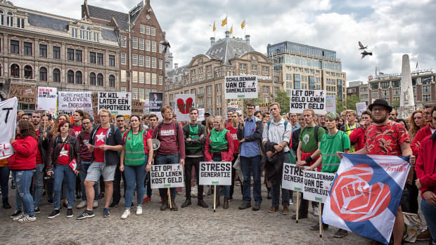 Minister Dijkgraaf: studieschuld eigenlijk kleiner dankzij inflatie 