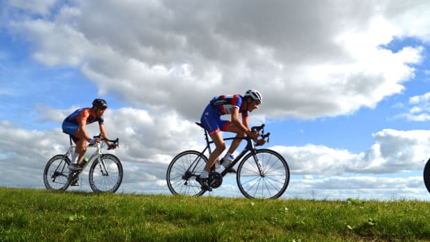 UvA-favoriet vergooit kansen op studenten-NK wielrennen