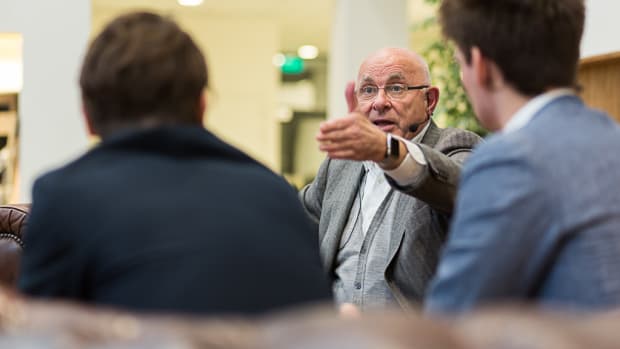 Michael van Praag: &lsquo;Het grote geld is niet per se slecht voor de voetballerij&rsquo;