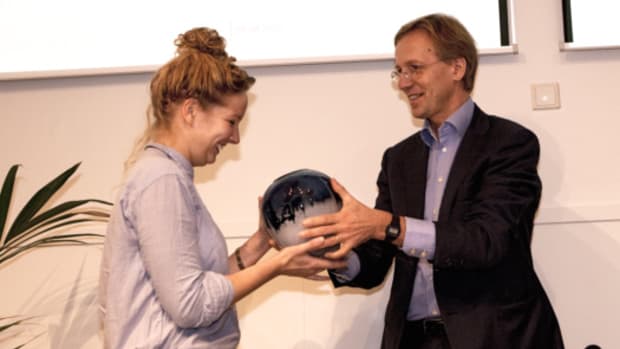 Eerste Robbert Dijkgraaf Essayprijs uitgereikt