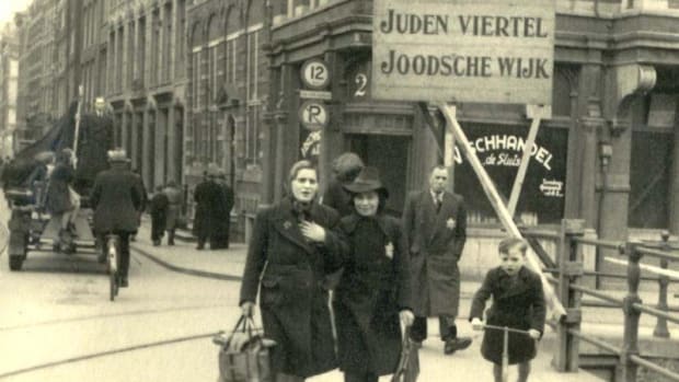 Eredoctor Ad van Liempt komt met boek over jodenjacht