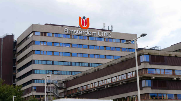 Lange wachtlijst bij genderpoli Amsterdam UMC leidt tot patiëntenstop