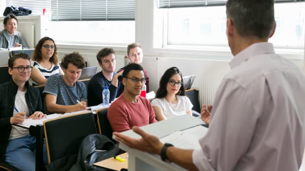 Internationale studenten tijdens de Summer School op de UvA in 2017.