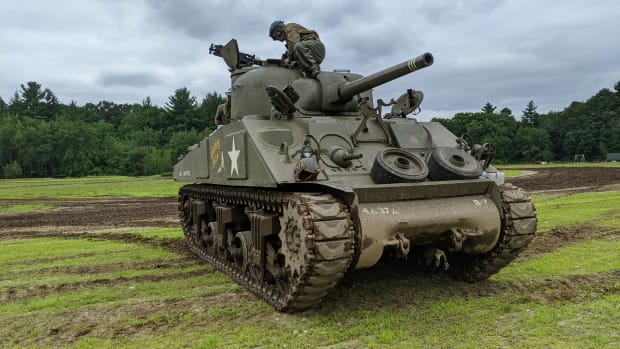 Adviesraad pleit voor meer banden tussen universiteiten en defensie