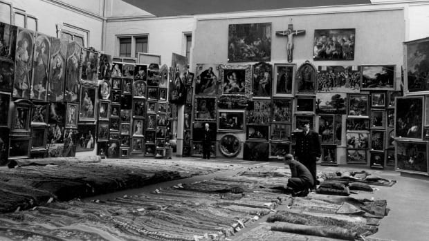 Stuifbergen, W.L. (Spaarnestad Photo)