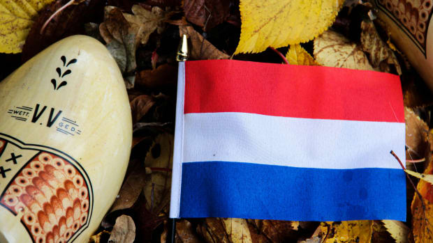 UvA reserveert structureel miljoen euro voor taallessen Nederlands voor internationals
