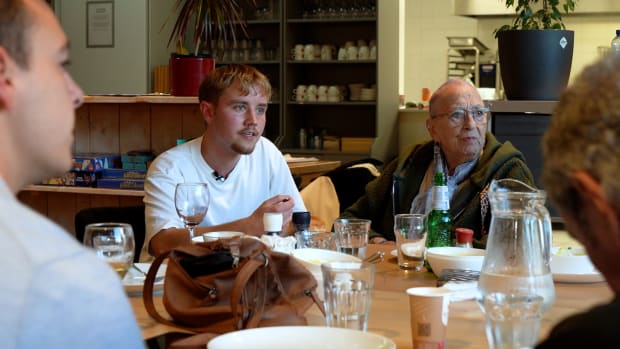UvA Cribs | Coen woont tussen de ouderen: &lsquo;Je bouwt echt een band op&rsquo;