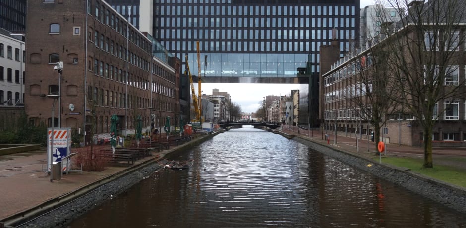Een verlaten Roeterseiland