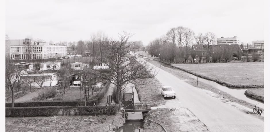 Rechts Anna's Hoeve, links Amolf en wat volkstuintjes (1972)