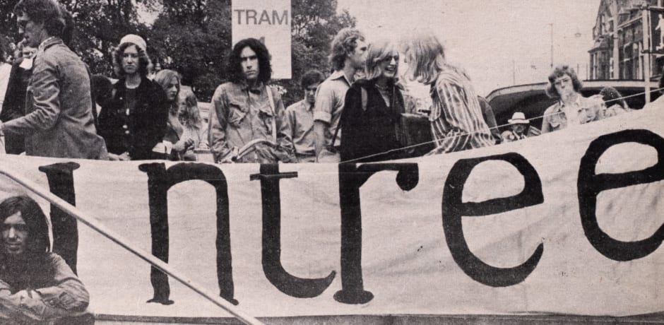 Ontvangst van de eerstejaars op het Centraal Station in 1973.