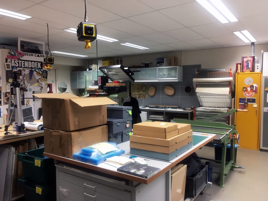 Voordat er een restaurant in het Allard Pierson kan komen, moet dit restauratieatelier eerst verplaatst worden