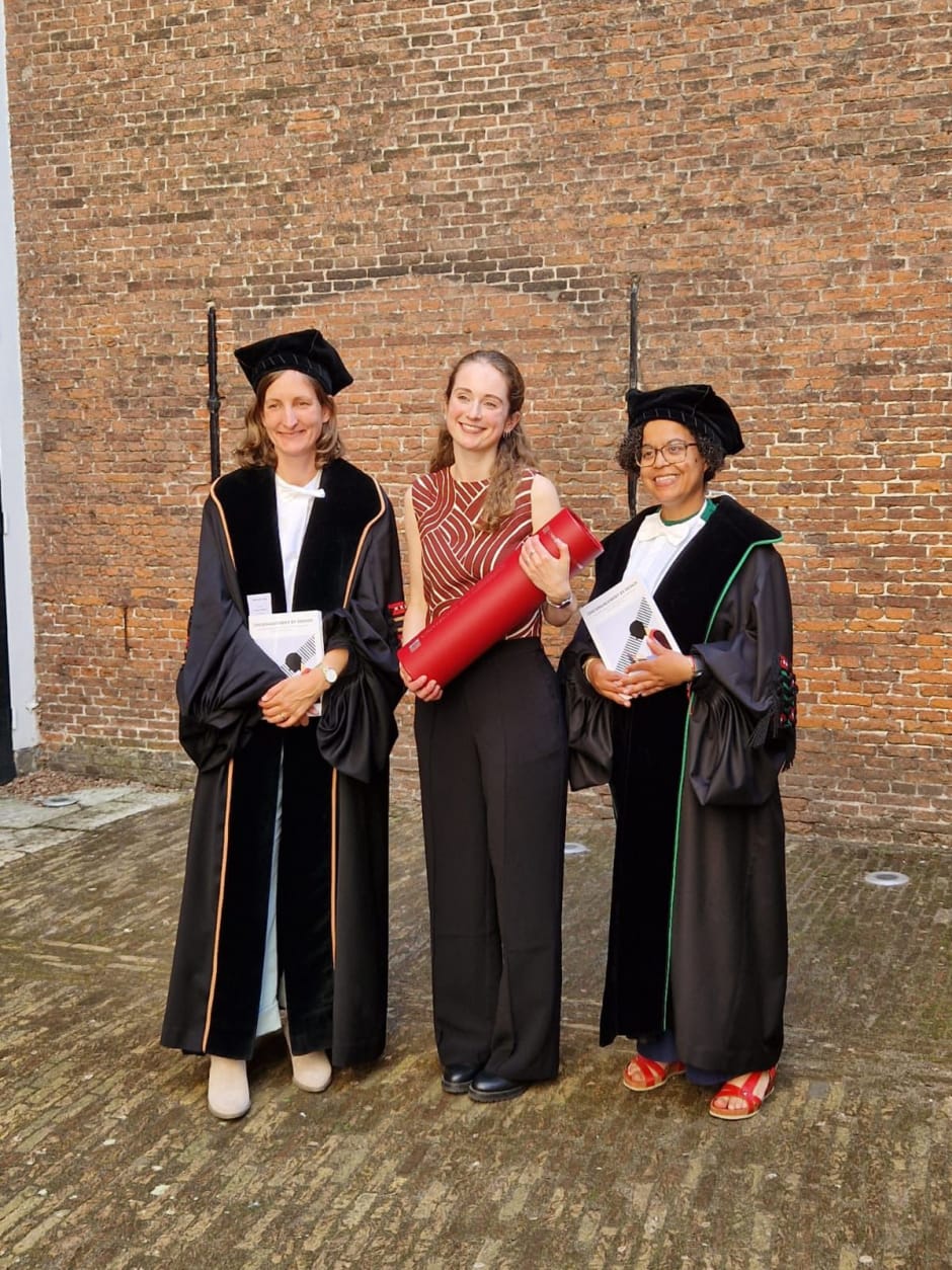 Cynthia Dekker with her promotors