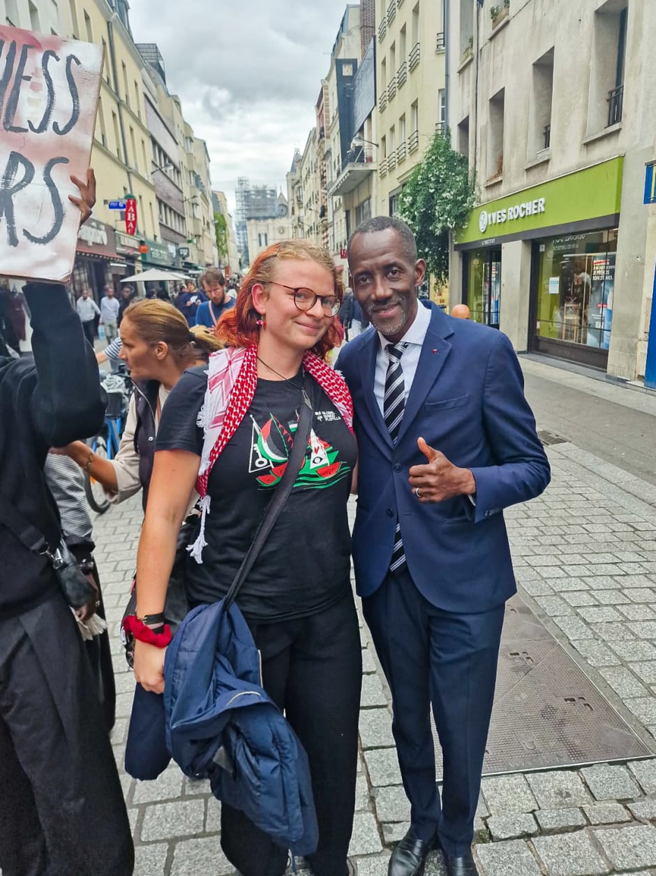 Jesse van Schaik met Bally Bagayoko, burgemeester van Saint-Denis