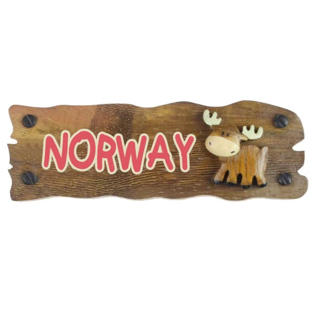 Magnet avlang i tre Norway m/elg