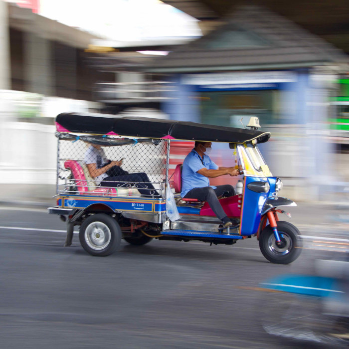 Follow Me Bangkok bicycle tours private tuk tuk