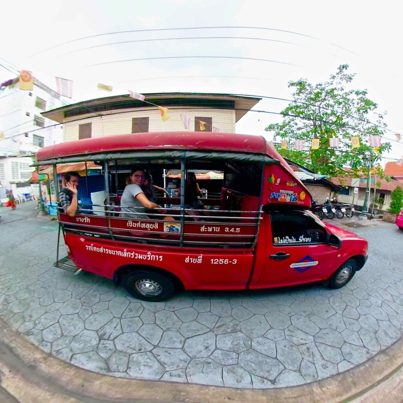 Follow Me Bangkok tours songthaew