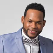 thumbnail image for Yiyo Sarante