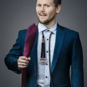 thumbnail image for Drew Lynch