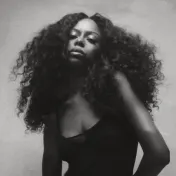 thumbnail image for Ravyn Lenae