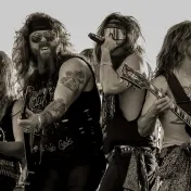 thumbnail image for La Roxx