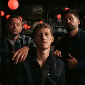 thumbnail image for Nathan Evans & The Saint PHNX Band