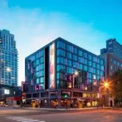 thumbnail image for Moxy Chicago Downtown