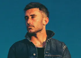 Phil Wickham Ticket + Hotel Deals
