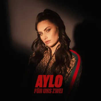 How Much is the Song Für uns zwei by Aylo Worth? Royalty & Value Breakdown