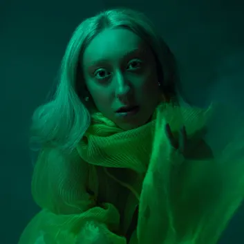 How Much is the Song Niewypowiedziane by LUNA Worth? Royalty & Value Breakdown