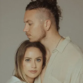 How Much is the Song Almond Eyes by Brandon Lake Worth? Royalty & Value Breakdown