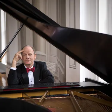 Picture of Livingston Taylor