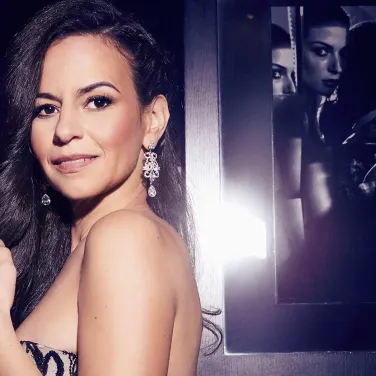 Picture of Mandy Gonzalez