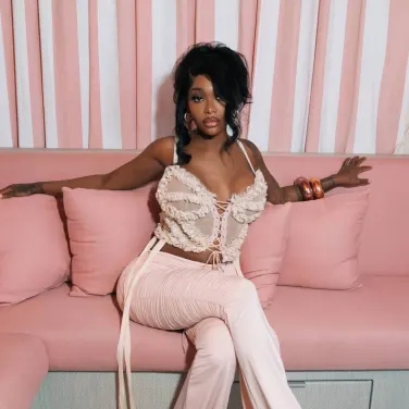 Picture of Summer Walker