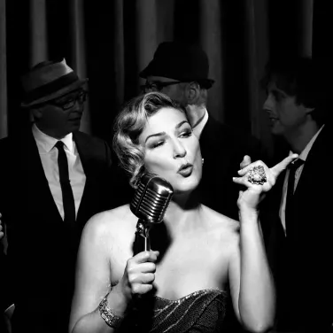 Picture of Ana Gasteyer