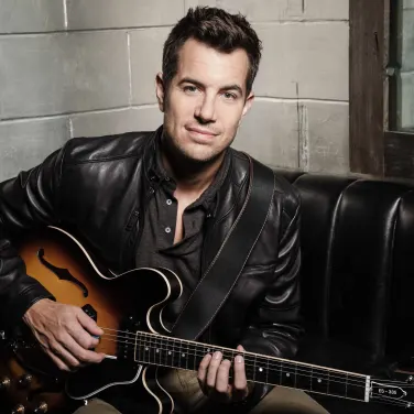 Picture of Nick Hexum