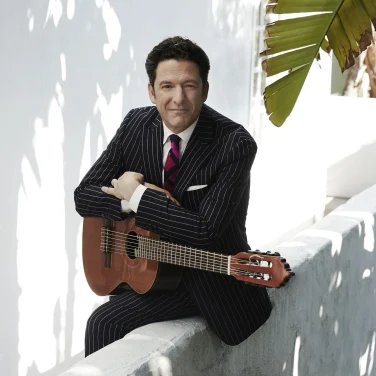 Picture of John Pizzarelli