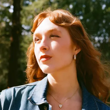 Picture of Bella White