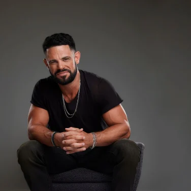 Picture of Pastor Steven Furtick