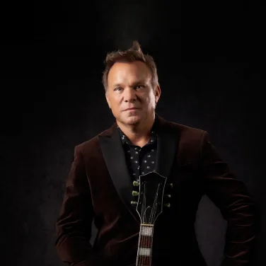 Picture of Norbert Leo Butz