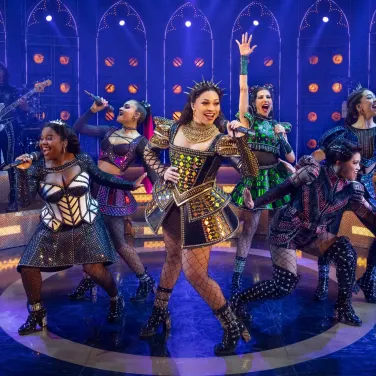 Picture of SIX (Chicago)