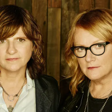 Picture of Indigo Girls with Symphony