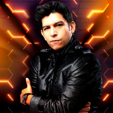 Picture of Elías Medina