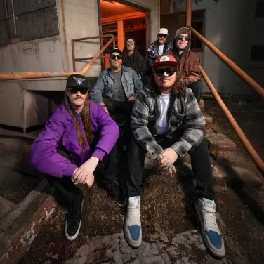 Picture of The Elovaters w/ Jarv