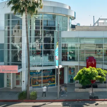 Picture of Enter Through The Museum