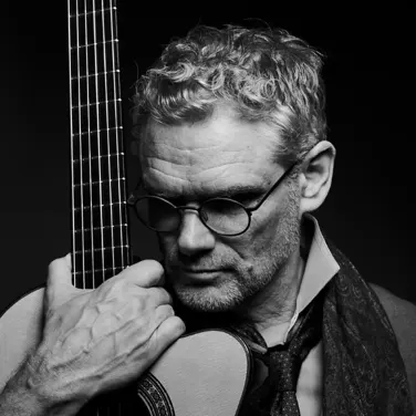 Picture of Jesse Cook