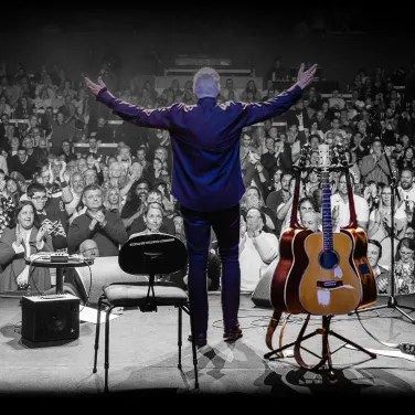 Picture of Tommy Emmanuel